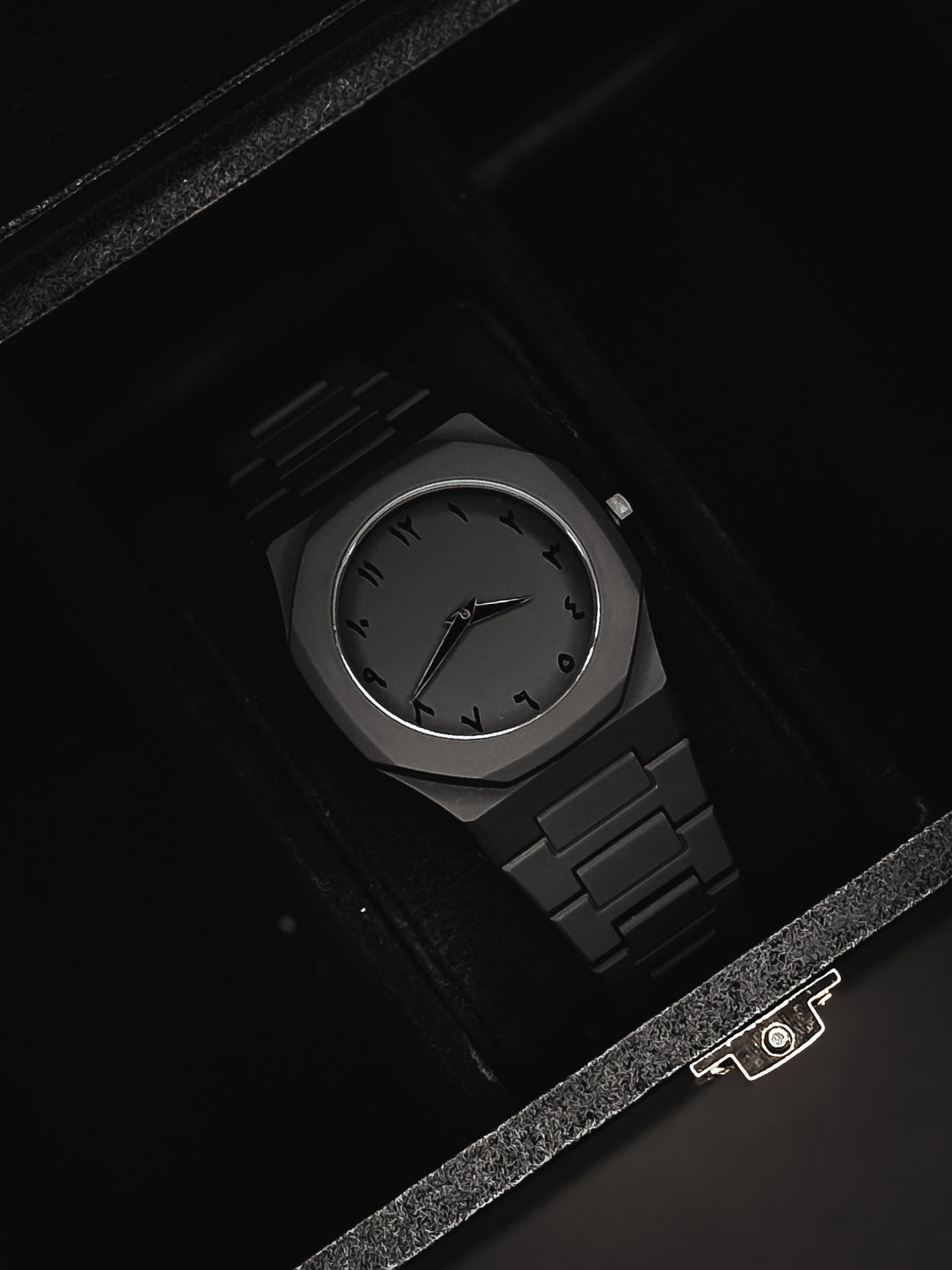 Black Aura Watch by JB STYLE