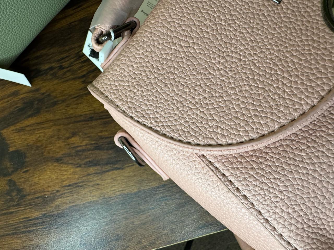 Ban Mei Pink Textured Handbag